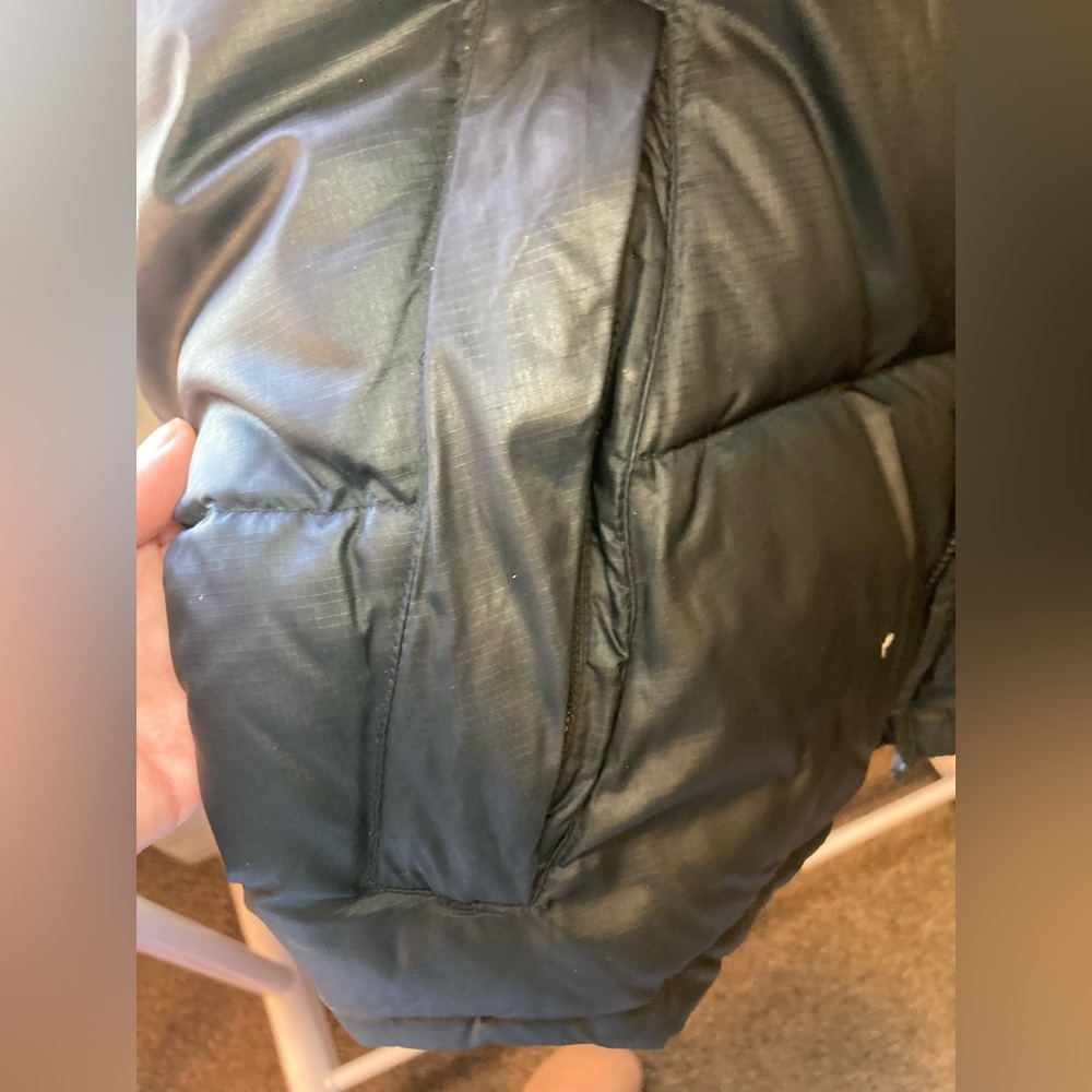 Eddie Bauer Black Puffer Vest - Picture 4 of 7